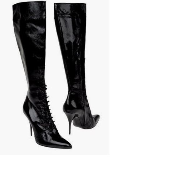 NEW $1050 Givenchy patent crincle leather boots. IT 37.5 US 6.5.